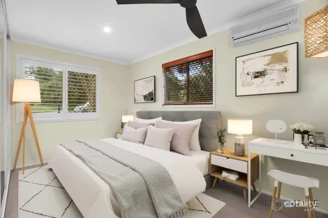 Property photo of 12 Oak Street Bundamba QLD 4304