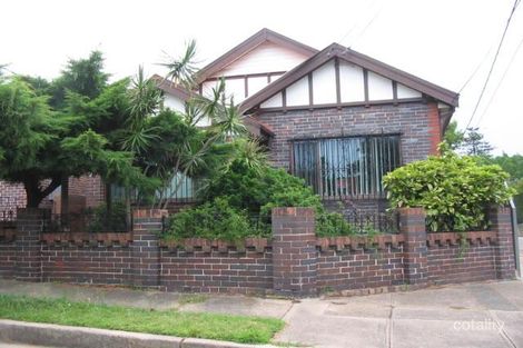 18 Yeo Ave, Ashfield, NSW 2131
