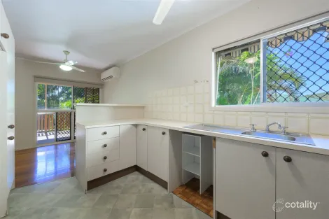 Property photo of 16A Walters Avenue West Gladstone QLD 4680
