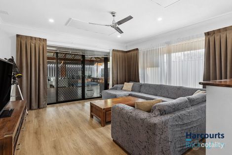 Property photo of 15 Mulloway Place Warnbro WA 6169