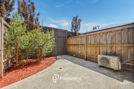 Property photo of 117 Hayton Park Boulevard Cranbourne West VIC 3977