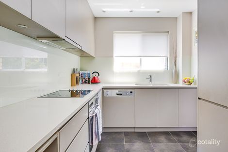 Property photo of 4/105 Queenscliff Road Queenscliff NSW 2096