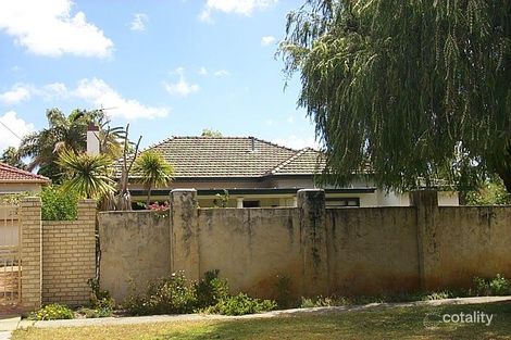 15 Woodlands St, Menora, WA 6050