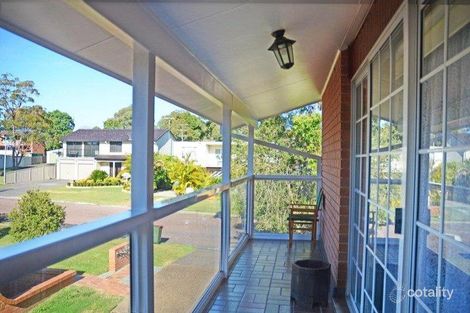 Property photo of 1/1-5 Suncrest Parade Gorokan NSW 2263