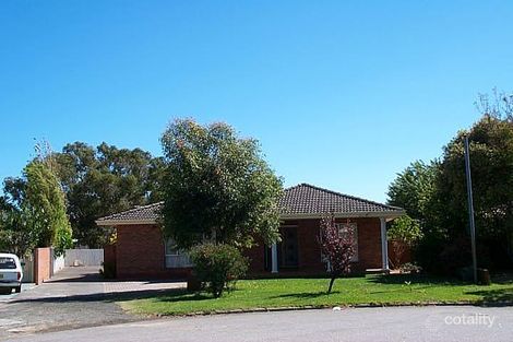 9 Hobley Pl, Eden Hill, WA 6054