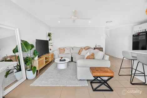 Property photo of 13/29 Duet Drive Mermaid Waters QLD 4218