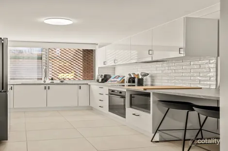 Property photo of 2/53 Kidston Terrace Chermside QLD 4032