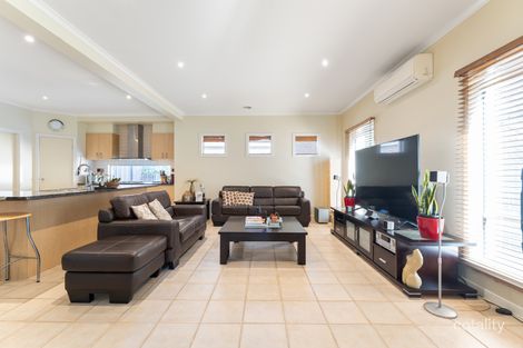 Property photo of 3 Brinkhill Court Cairnlea VIC 3023