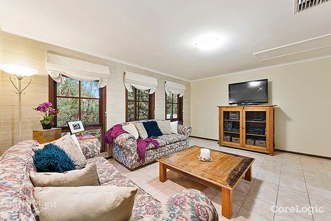 Property photo of 11 Maralee Court Berwick VIC 3806