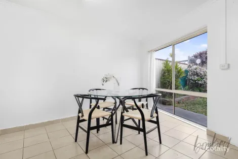 Property photo of 9 Hermitage Court Meadow Heights VIC 3048