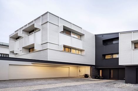 33a Forbes St, Hawthorne, QLD 4171