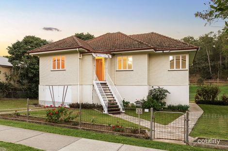33 Rainworth Rd, Bardon, QLD 4065