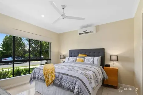 Property photo of 6 Byerstown Link Trinity Park QLD 4879