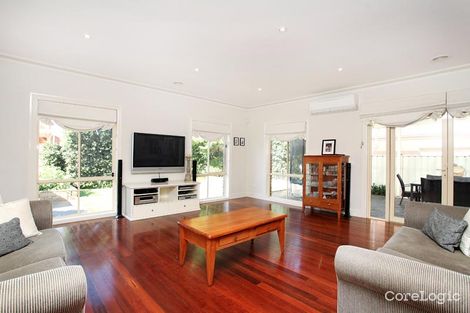 Property photo of 9 Dunstall Gardens Caroline Springs VIC 3023