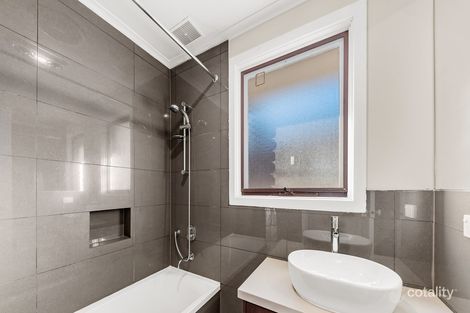 Property photo of 5 Cavendish Avenue Wantirna VIC 3152