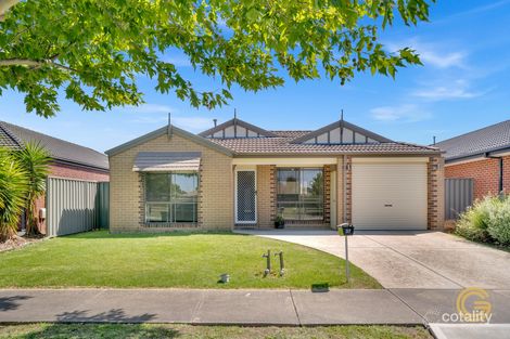 Property photo of 37 Statesman Circuit Cranbourne East VIC 3977