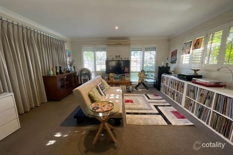 Property photo of 21 Manooka Crescent Bradbury NSW 2560