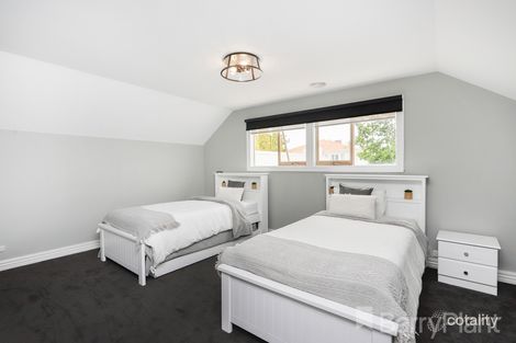 Property photo of 3 Millport Rise Greenvale VIC 3059