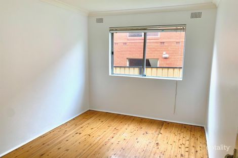 Property photo of 2/31 North Parade Campsie NSW 2194