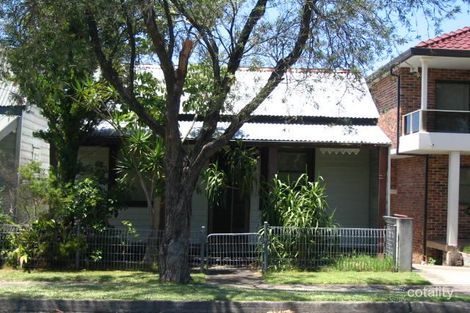 7 Woodlands Rd, Ashbury, NSW 2193