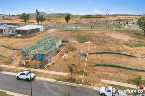 32 Ilma Stone Way, Macnamara, ACT 2615