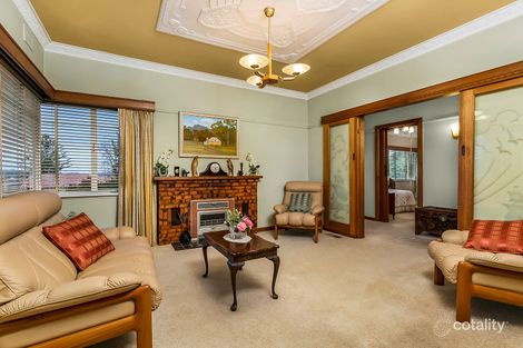 Property photo of 91 Mountain View Parade Rosanna VIC 3084