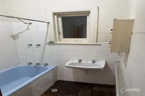 Property photo of 42 East Avenue Beverley SA 5009