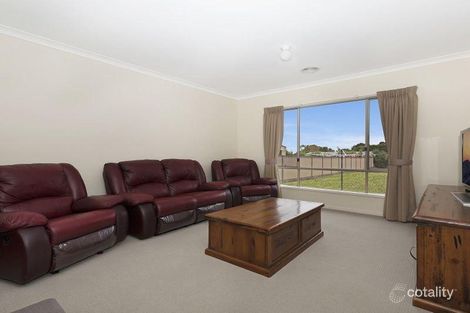Property photo of 24 Rankin Boulevard Wallan VIC 3756