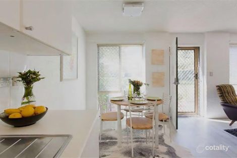 21/311 Harborne St, Glendalough, WA 6016