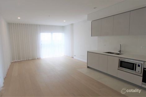 Property photo of 1944/9 Maple Tree Road Westmead NSW 2145