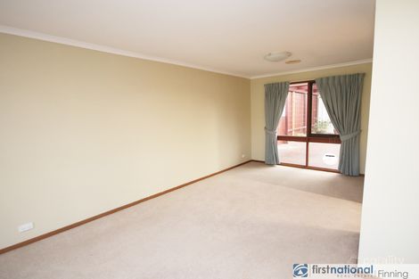 Property photo of 26 Heywood Crescent Cranbourne North VIC 3977