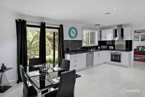 Property photo of 14 Honeysuckle Lane Woodend VIC 3442