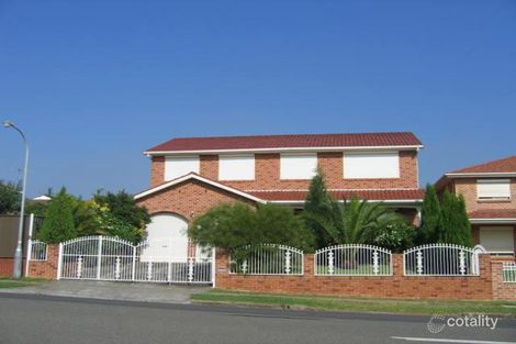 5 Marconi Rd, Bossley Park, NSW 2176