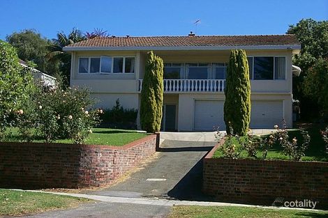 Property photo of 15 Hillway Nedlands WA 6009