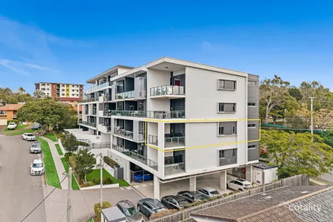 201/32 Gonzales St, Macgregor, QLD 4109