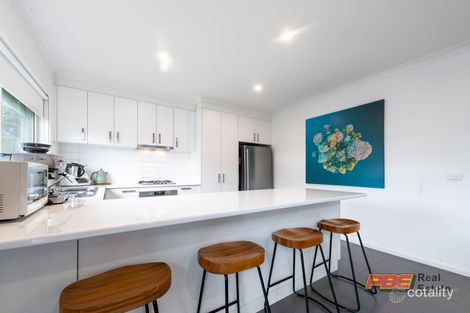 Property photo of 2/4 Longwall Court Wonthaggi VIC 3995