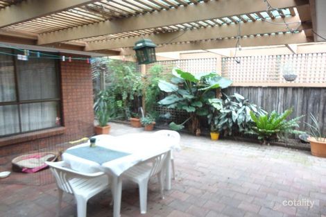 Property photo of 8 Hoban Close Keilor Downs VIC 3038