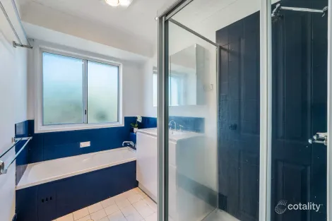 Property photo of 15 Cougar Place Raby NSW 2566