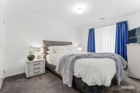 Property photo of 19/2 Barton Drive Sandhurst VIC 3977