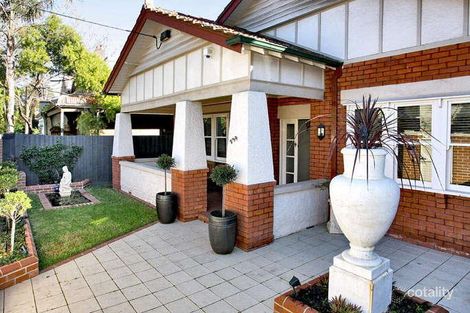 Property photo of 239 Barkly Street St Kilda VIC 3182