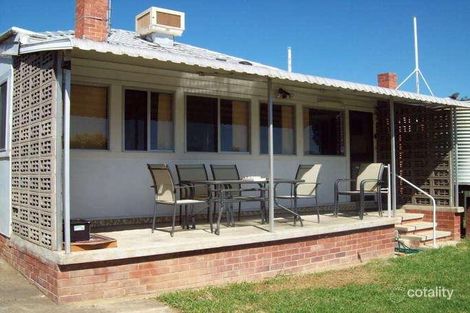 Property photo of 28 King Street West Tamworth NSW 2340