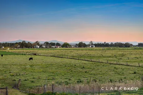 Property photo of 123 Dalveen Road Largs NSW 2320