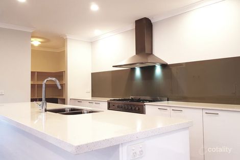 Property photo of 19 Ramsgate Crescent Truganina VIC 3029