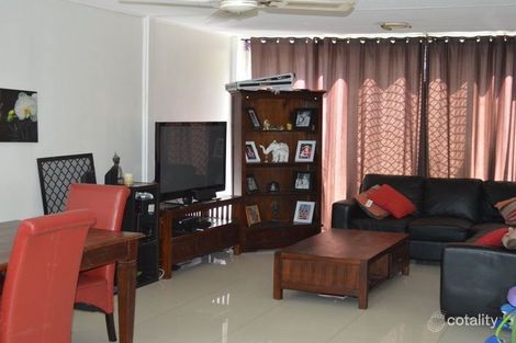 Property photo of 1/4 Marine Parade Southport QLD 4215