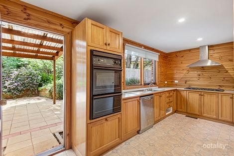 Property photo of 4 Fraser Crescent Ocean Grove VIC 3226