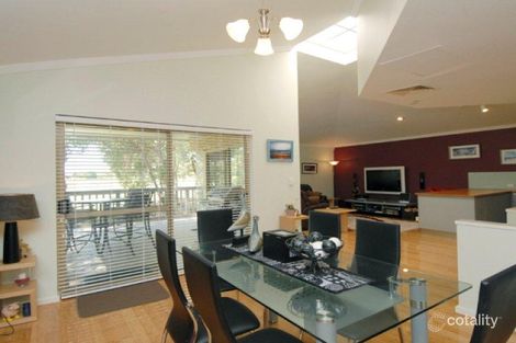 Property photo of 21/6 Verdelho Drive The Vines WA 6069