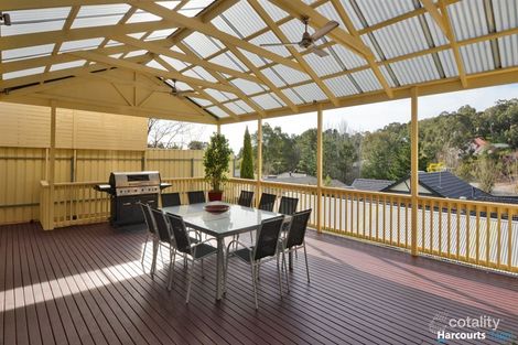 17 Monterey Pine Dr, Aberfoyle Park, SA 5159