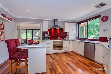 Property photo of 166 Lesmurdie Road Lesmurdie WA 6076