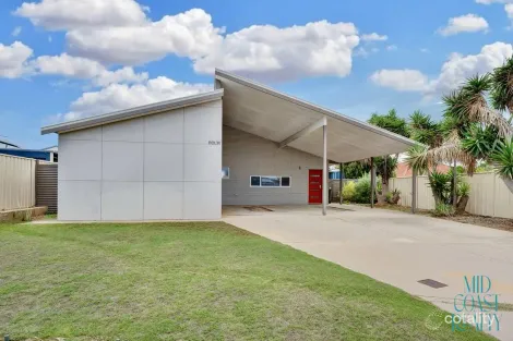 Property photo of 4 Curtin Grove Mount Tarcoola WA 6530