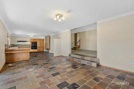 Property photo of 3 Kanundra Street Belmont North NSW 2280